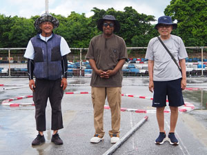 �^�~���N���X�a���C���E�g�b�v�R